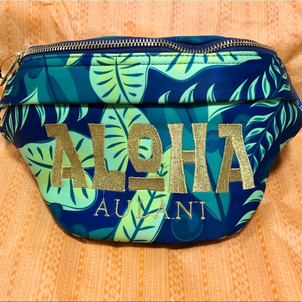 Disney Aulani Aloha Fanny Pack